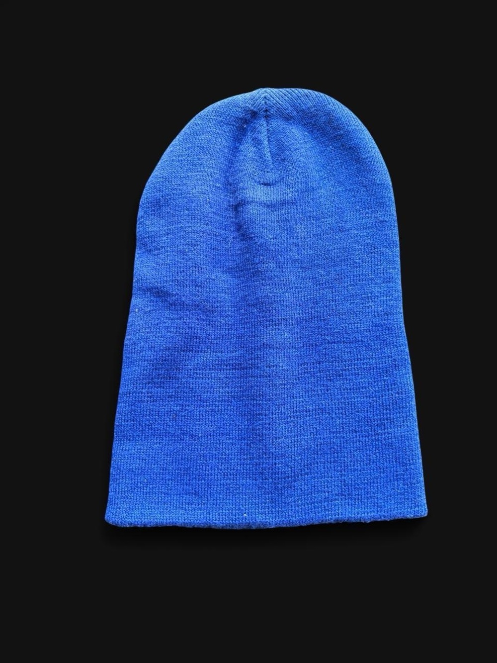 ✨Blue acrylic & spandex beanie
One size✨